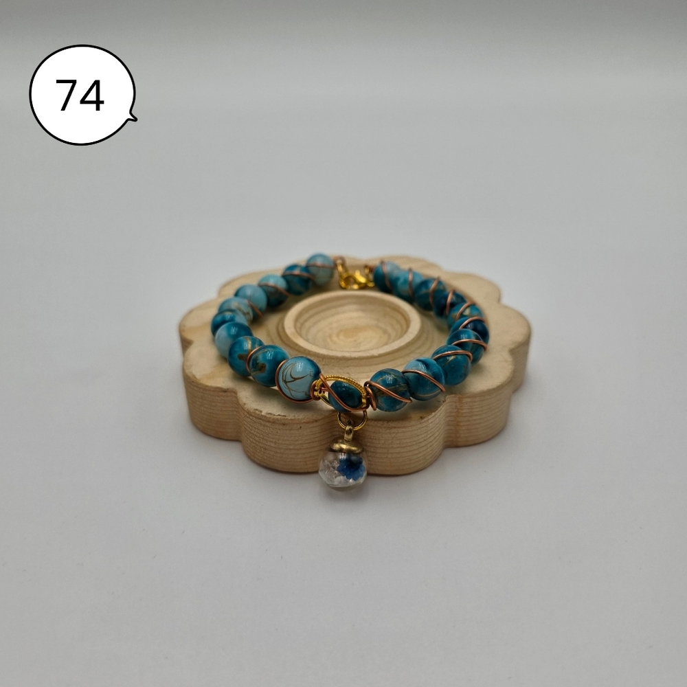 Handmade wirewrapped Elegant Blue and Gold Beaded Bracelet - Picture 2 of 5